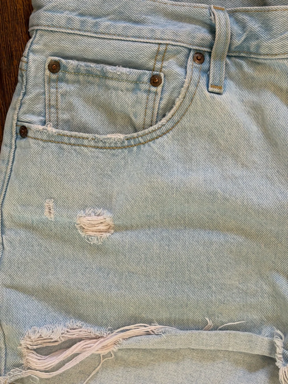 Levis Premium good pre